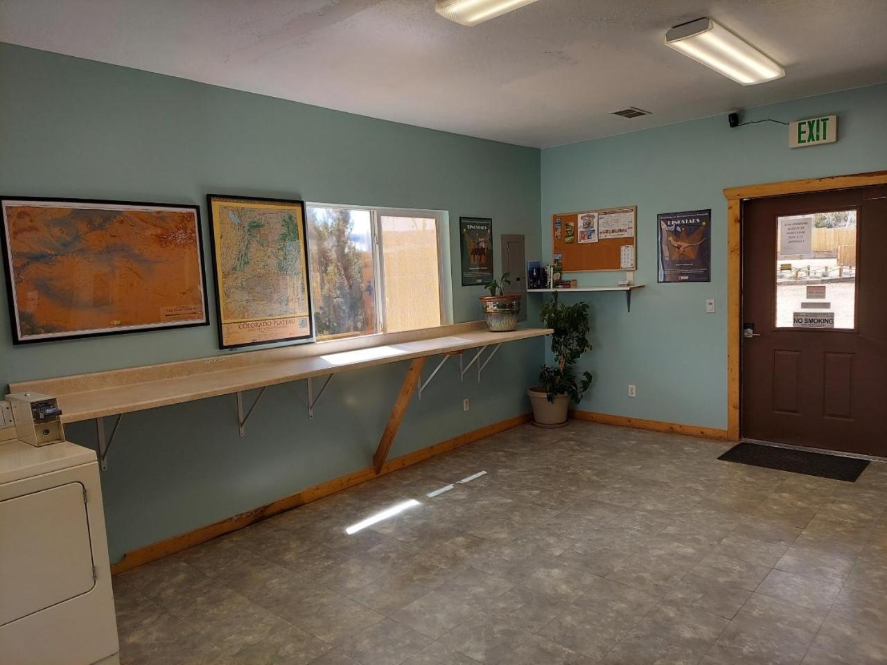 Canyons Of Escalante Rv Park Exterior foto