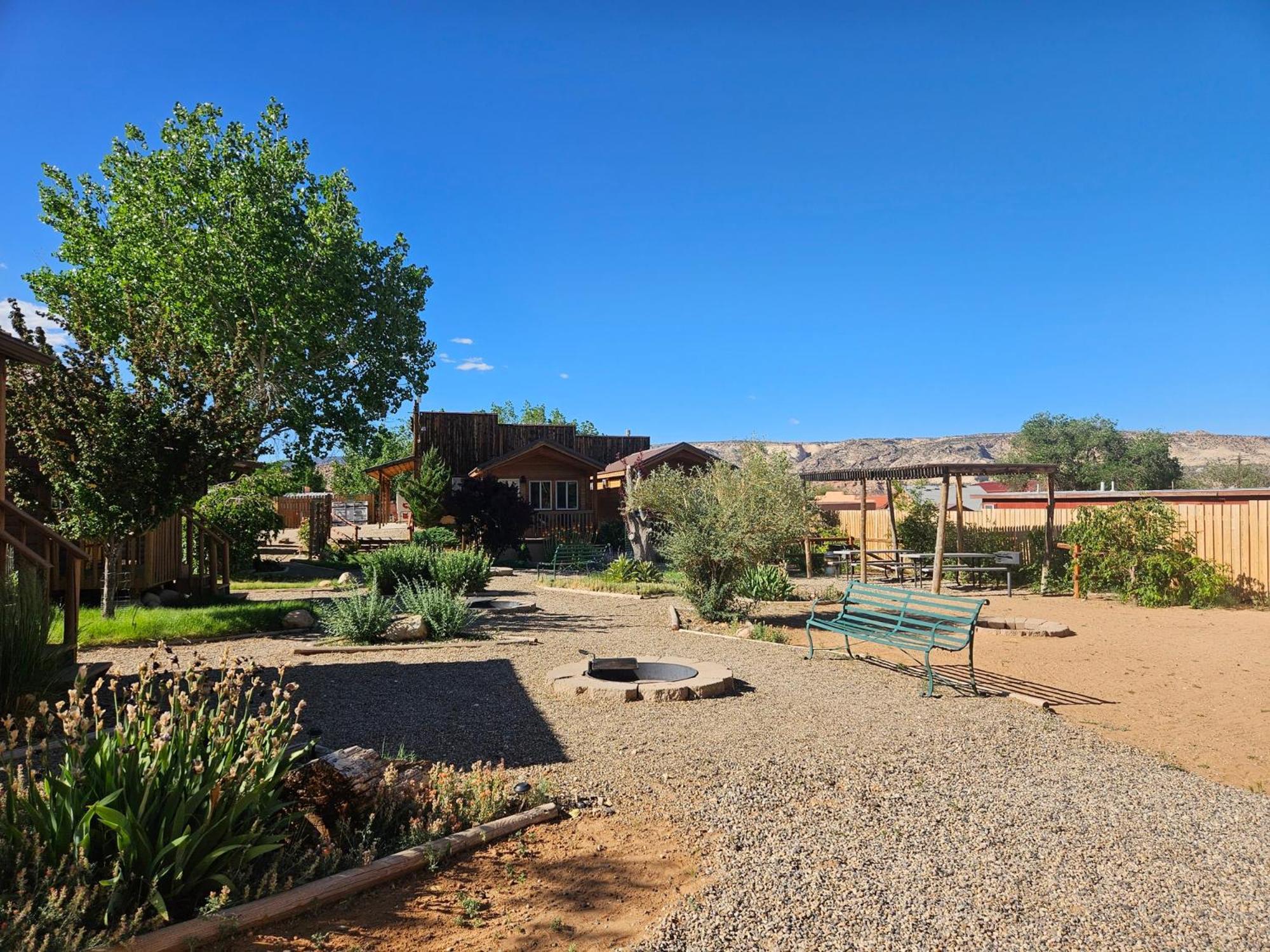 Canyons Of Escalante Rv Park Exterior foto
